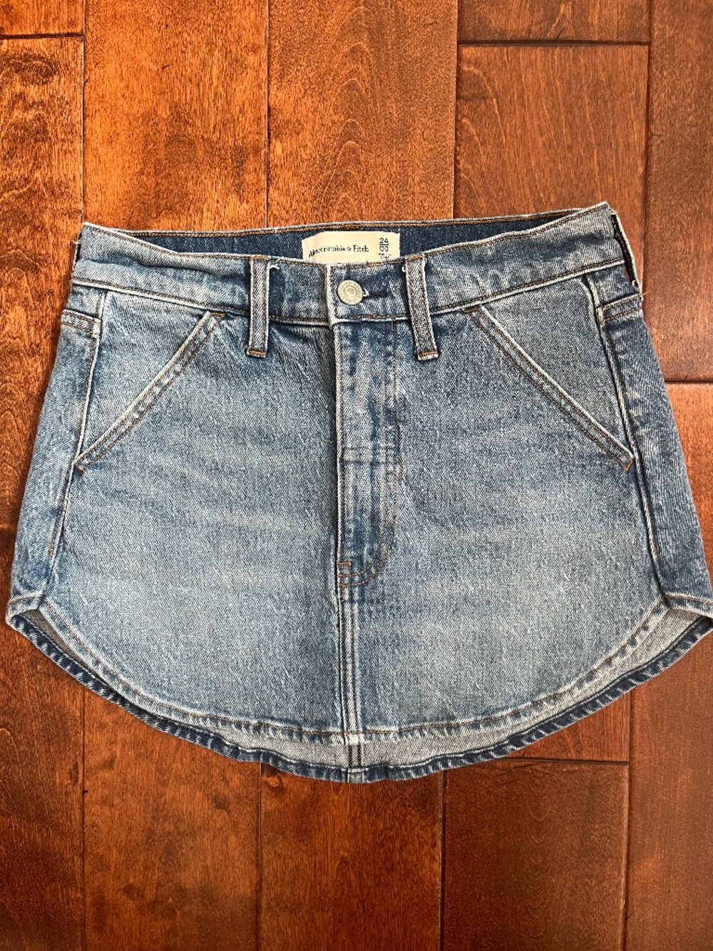 Abercrombie & Fitch denim skirt